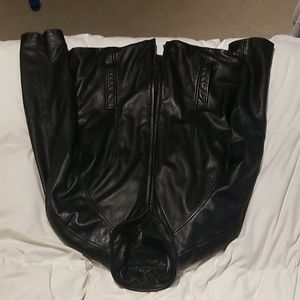 *SOLD* NWOT Wilsons Leather womens leather jacket